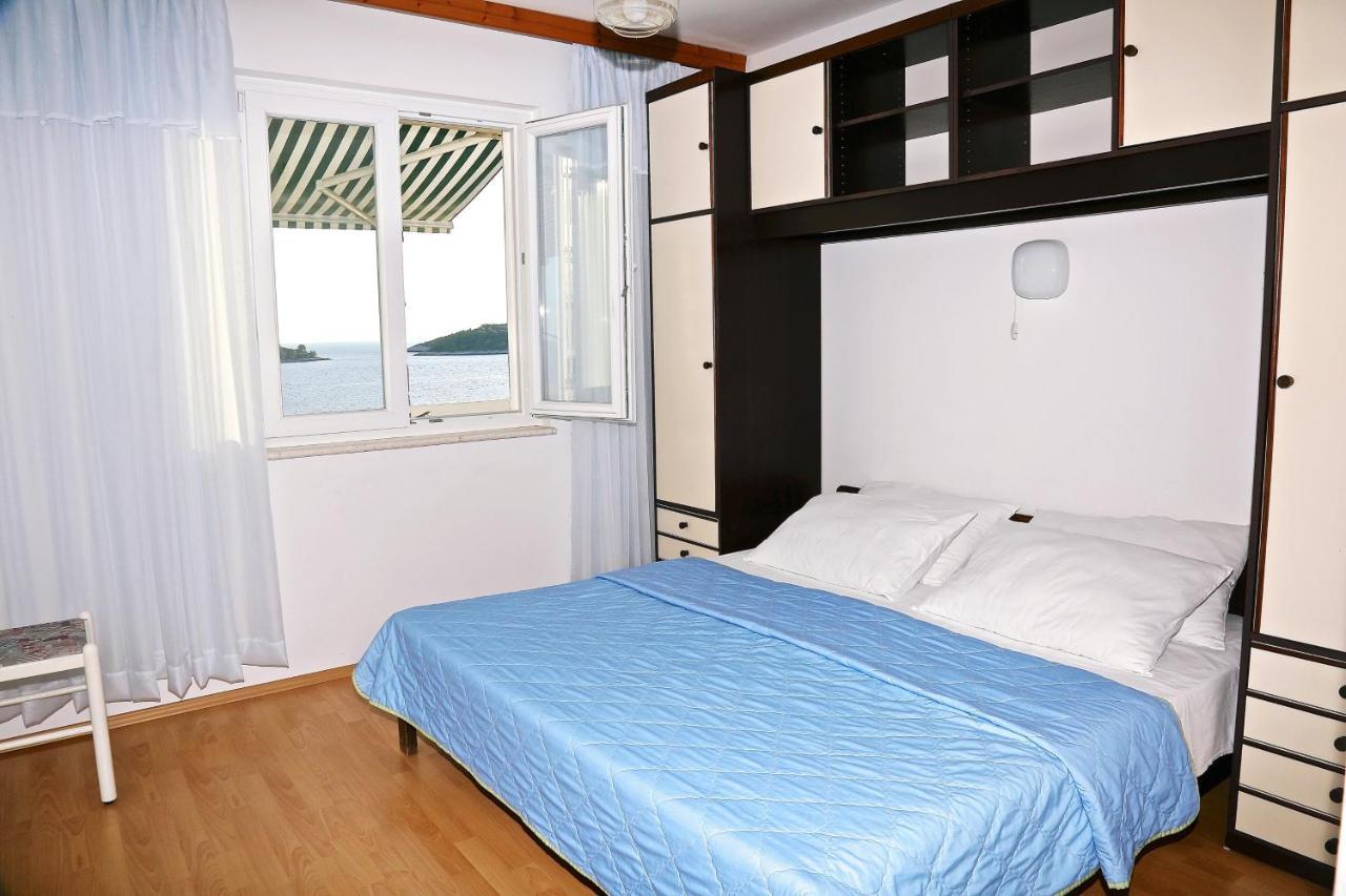 Apartments By The Sea Prizba, Korcula - 9255 Exteriér fotografie