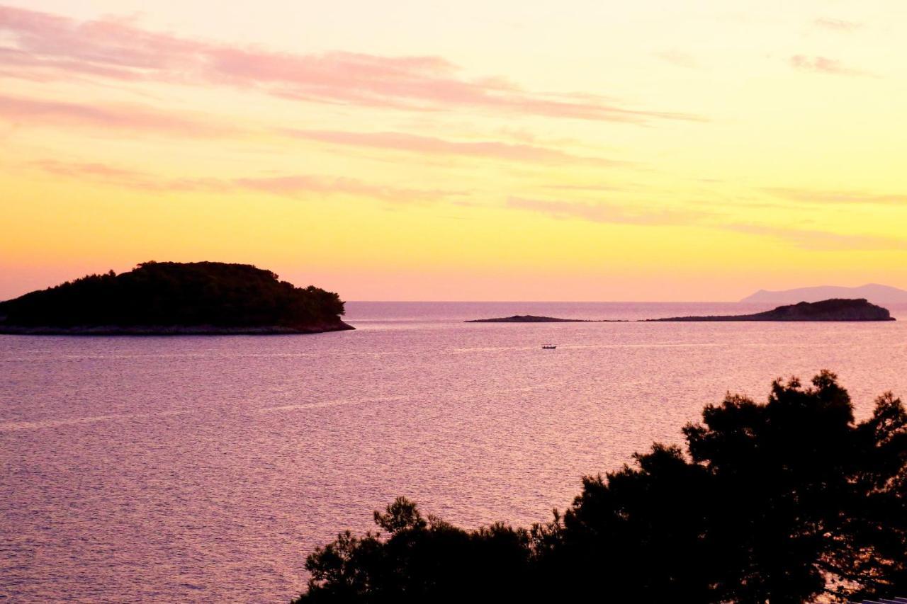 Apartments By The Sea Prizba, Korcula - 9255 Exteriér fotografie